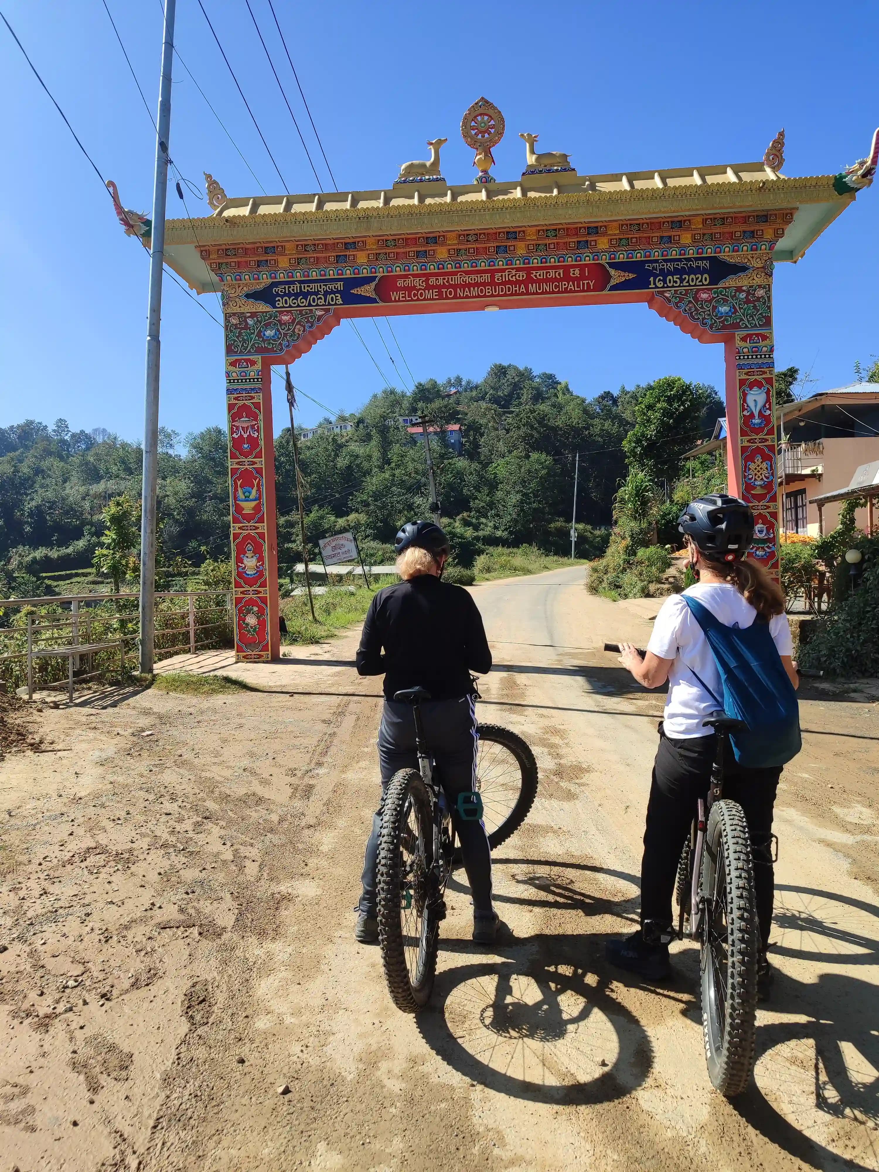 Kathmandu Valley Rim E-MTB Tour: 7 Days of Singletrack, Ridges and Village Trails