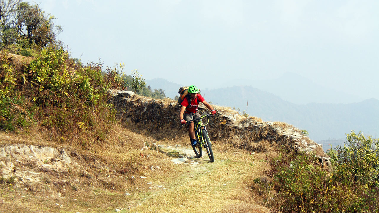 Pokhara to Chitwan Mountain Biking Tour