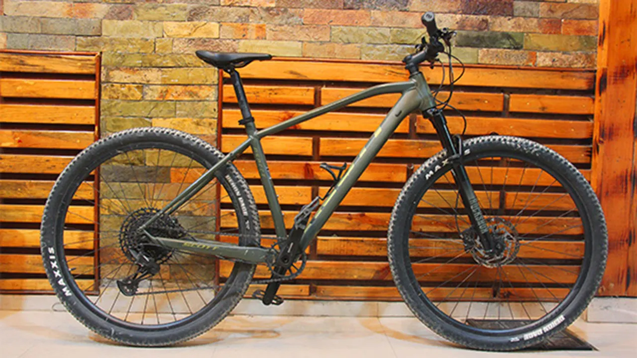 Scott Mountain bike rental in Nepal.