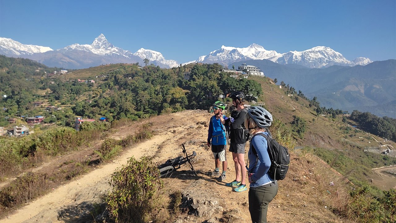 Sarangkot guided mountain biking tour in Pokhara