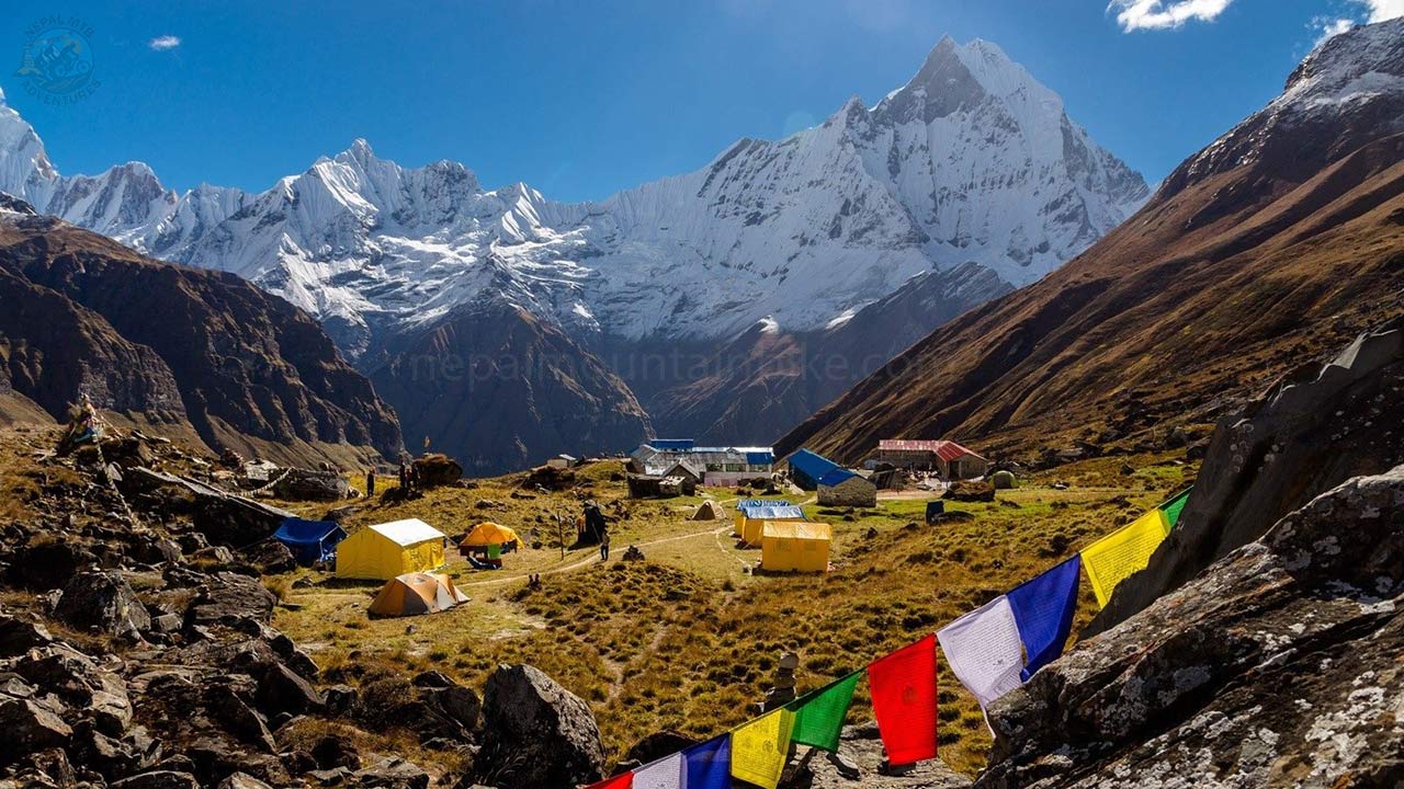 Annapurna Circuit Trekking in Nepal